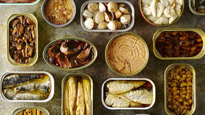 Thực phẩm đóng hộp và chế biến sẵn